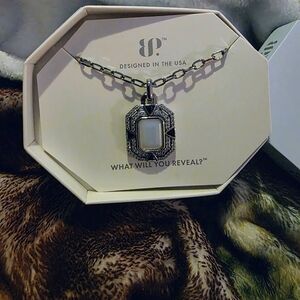 Lot Of 15 Bomb Party Necklaces